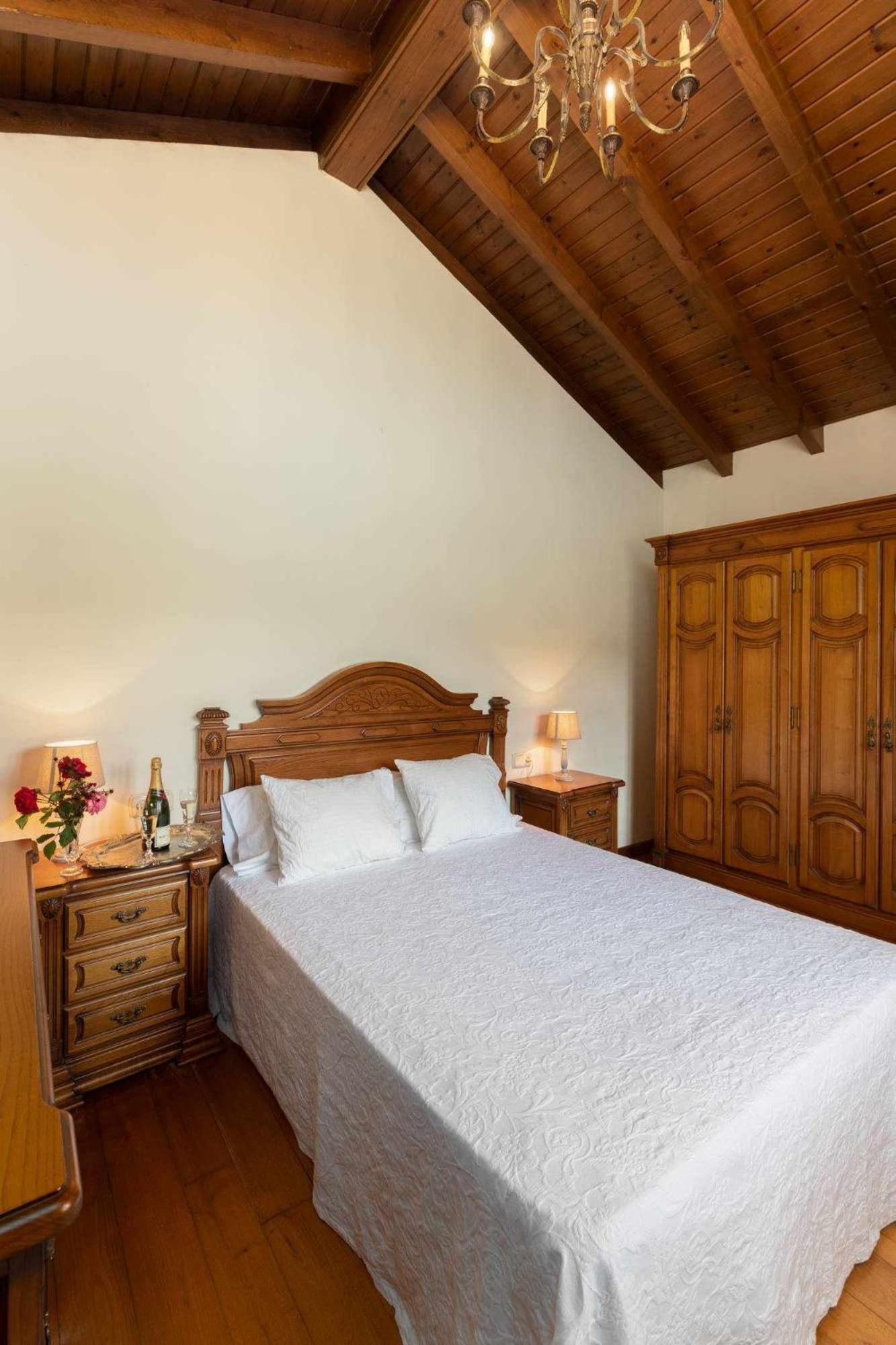 Casa En La Costa Con Wifi Jardin Y Barbacoa Guest House Llanes Exterior photo